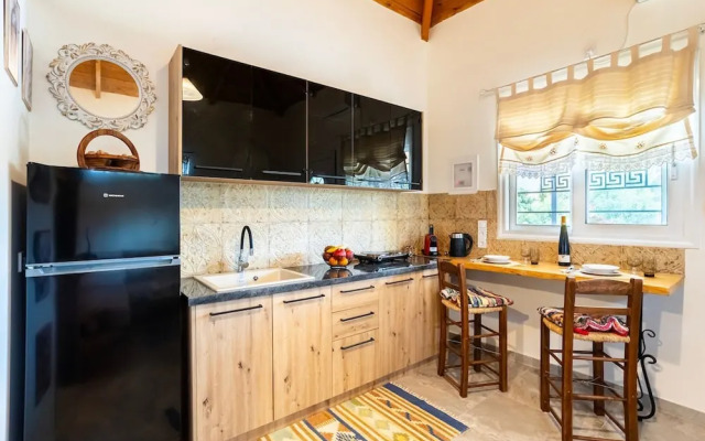 Petalidi Sunny Home Two