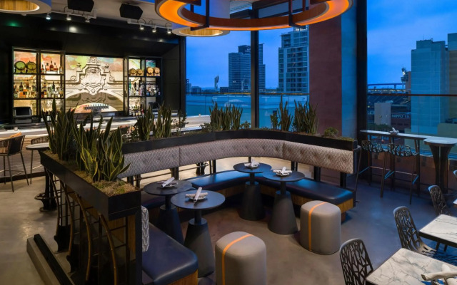 Courtyard by Marriott San Diego Gaslamp/Convention Center