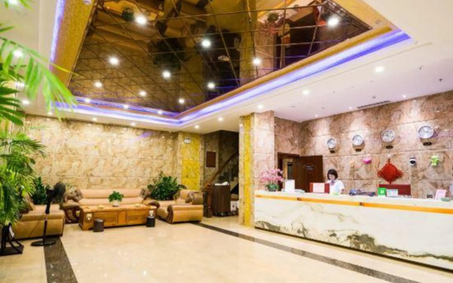 Jinfeng Seaview Hotel (Yangjiang Dongping Pearl Bay Branch)