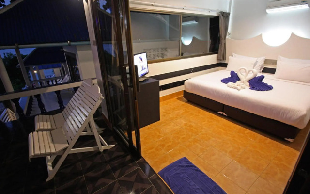 Simple Life Talay & Divers Resort