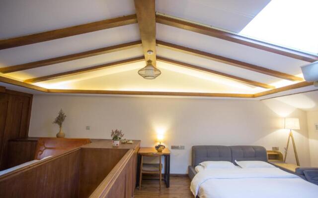 Lijiang Gemmer Hotel