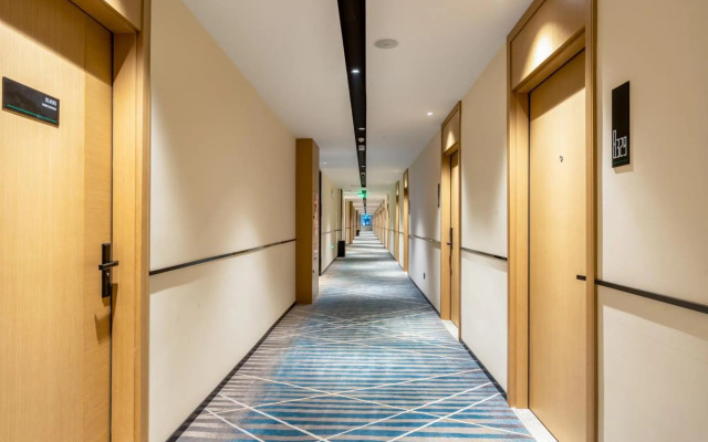 Weisi Business Chain Hotel Wuhan Dongxihu (Currently unavailable)