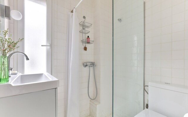 Apartment for 2 10th Arr. Paris