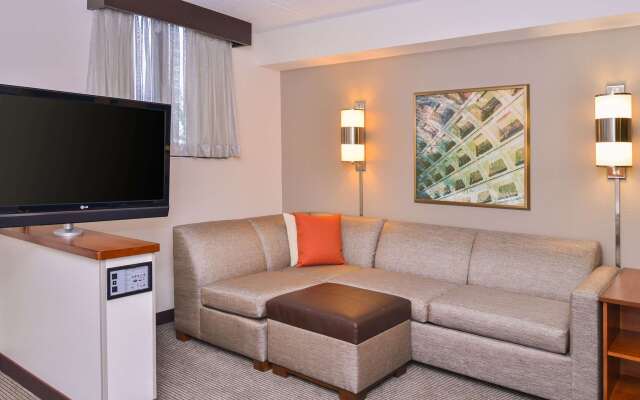 Hyatt Place Herndon Dulles Airport East