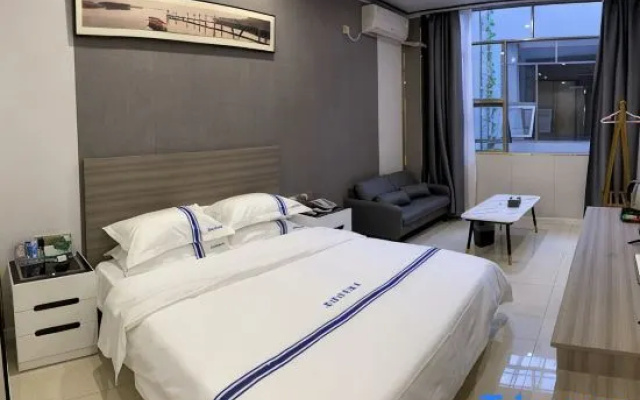 Jingxi Famous Guest Fashion Hotel