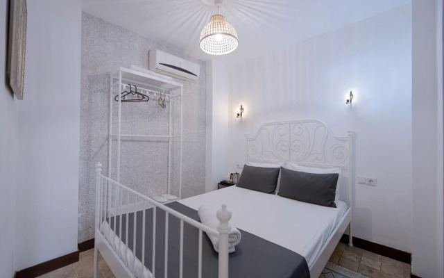 Saye Konak Kaleiçi&Oldtown