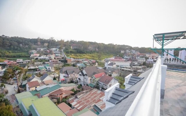 7S Hotel Binh Duong Da Lat