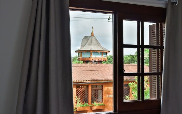 LOCAR-IN GRAMADO- Duplex Lago Negro