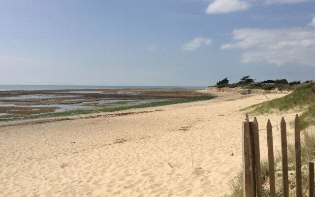 House With 2 Bedrooms in Sainte-marie-de-ré, With Furnished Terrace an