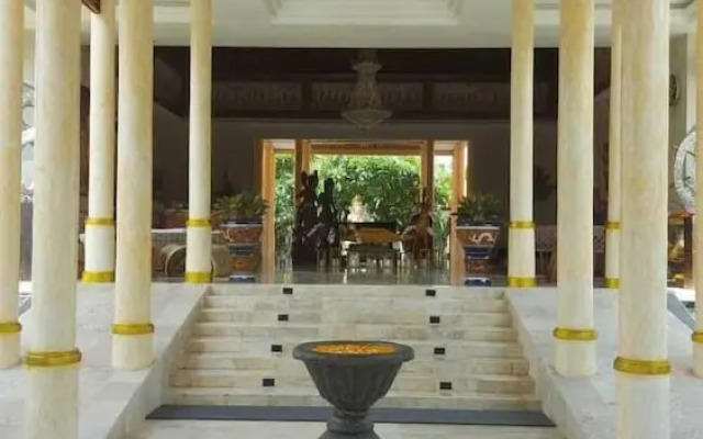 New Sunari Lovina Beach Resort (ex Kutus Kutus Sunari Beach Resort)