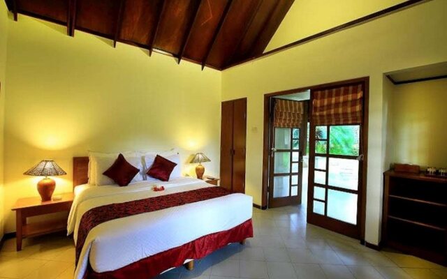 Tanjung Lesung Beach Hotel