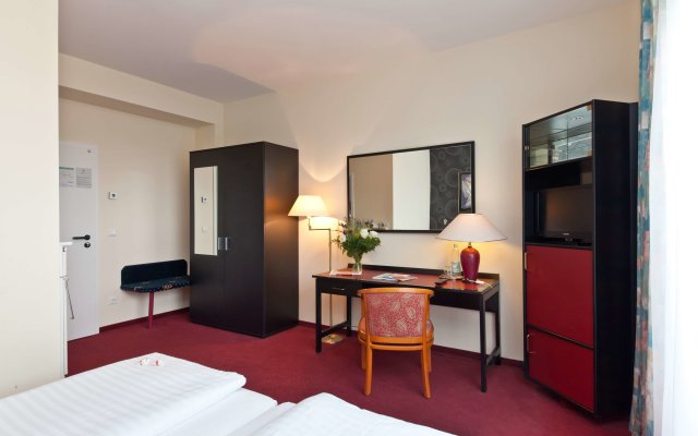 Hotel Aviva
