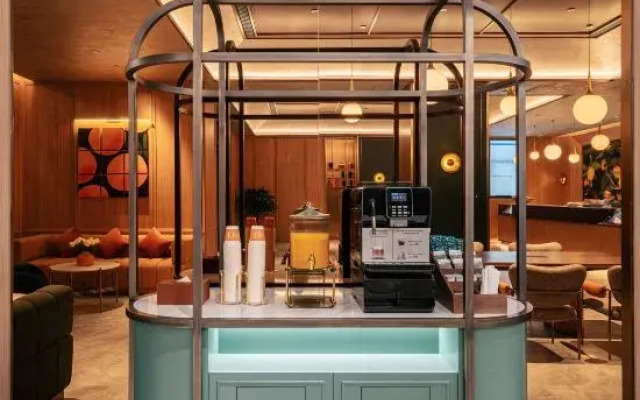 Orange Hotel (Kunming Changshui International Airport Branch)