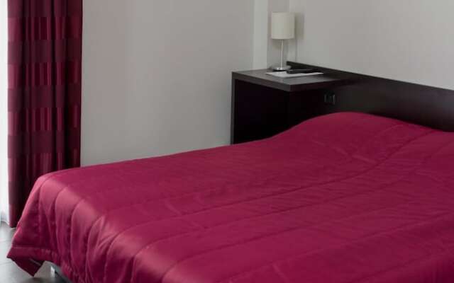 Hotel Romantique Plaza Dojran