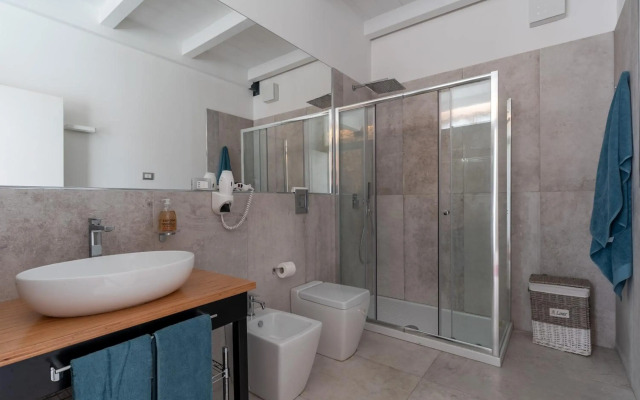 Valverde Art Space Loft by DomuSicily