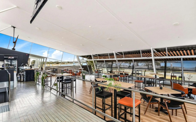 Foreshore Hotel