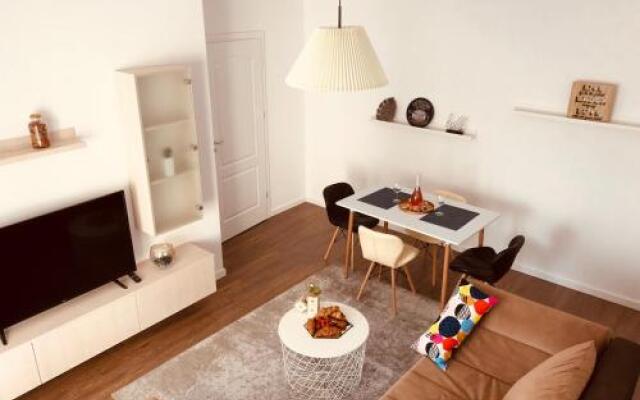 Minulescu 39 Aparthotel