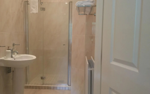 Sawgrass Guesthouse