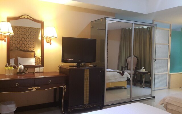 Privi Suites