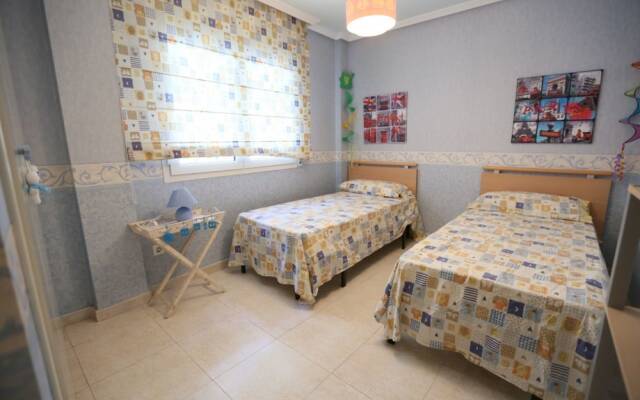 Apartamento Bonito Para 6 Personas en Cambrils