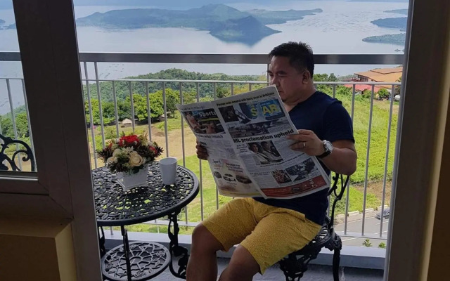 Elizabeth 1829 @ Wind Residences