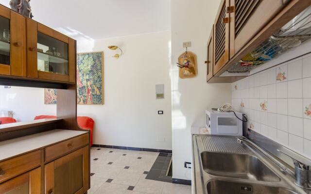 JOIVY Flat W/Terrace & Sea View