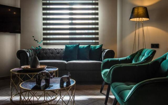 Heraklion Seaside Gem - Olia Private Retreat