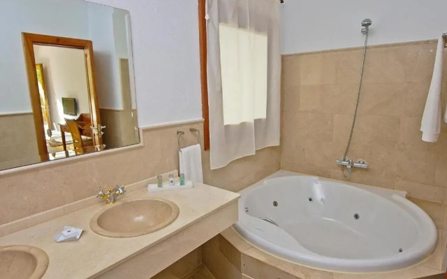 Boutique Hotel El Tio Kiko