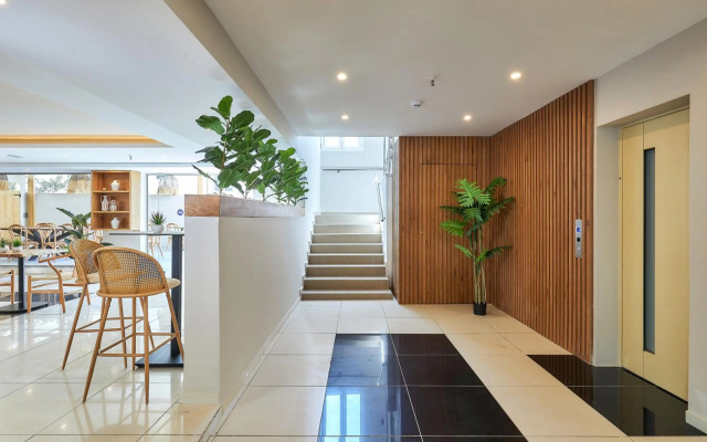 Lotus Rise Hotel