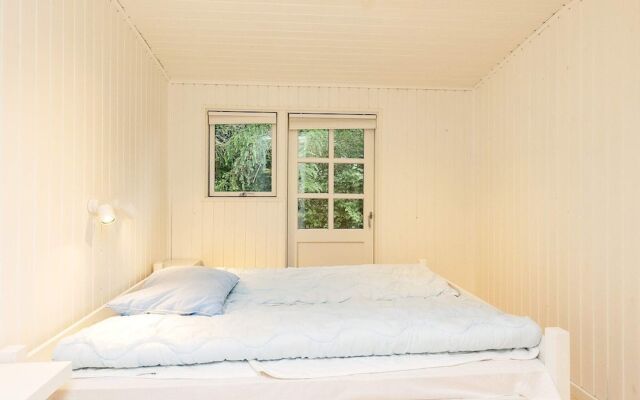6 Person Holiday Home in Hals