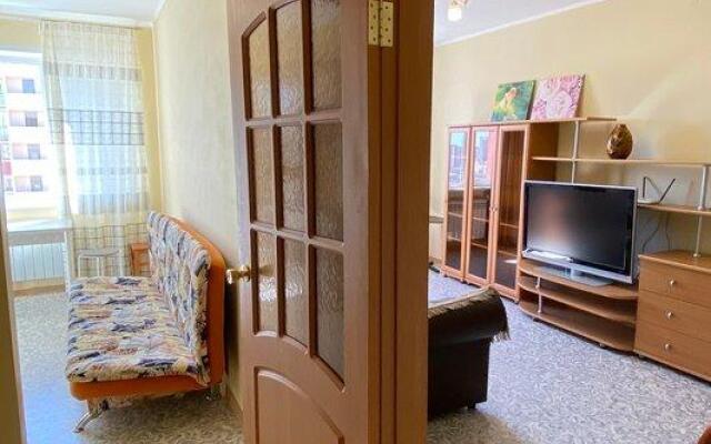 Апартаменты на улице 1905 года 85/2