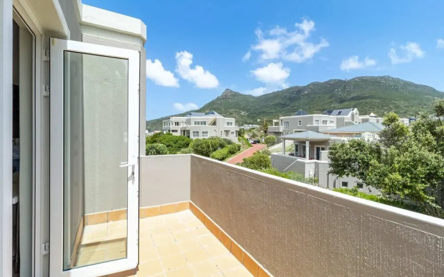 3 Bedroom Family Apartment Beach Club - Houtbay