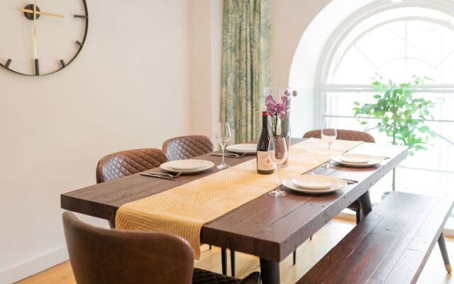 Panda Sanctuaries, Kensington Chapel Apartment