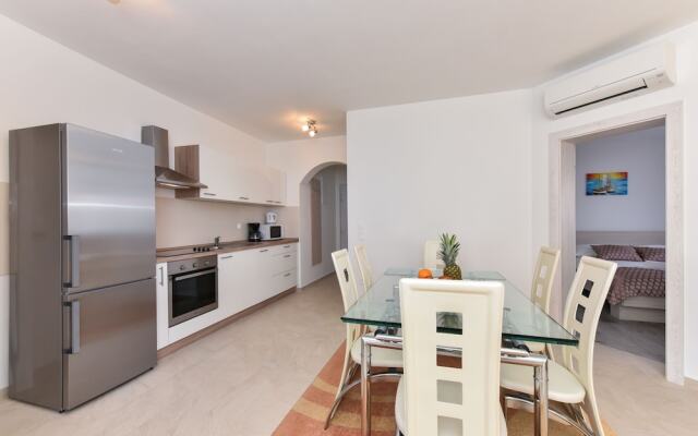 Apartments Ana