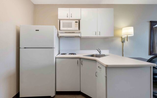 Extended Stay America Suites Chicago Romeoville Bollingbrook