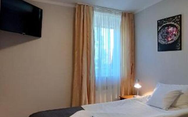 Hotel Astral