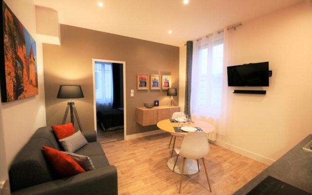 Appartements tout Confort - WIFI gratuit - Parking Gratuit Calme et Lumineux