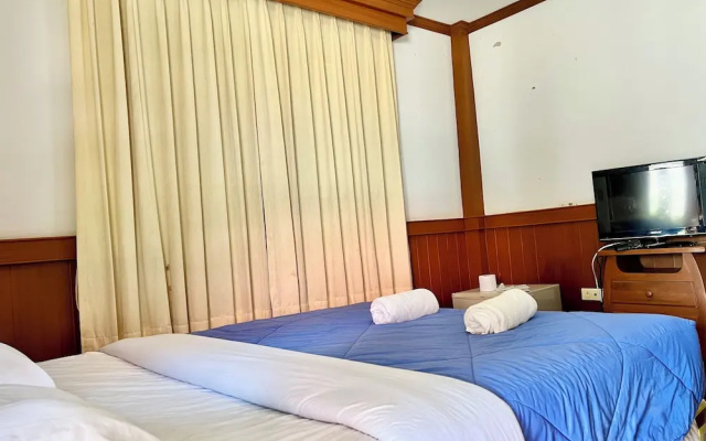 Naya Park View Hotel
