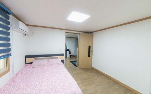 Tongyeong Se-an Residence Pension