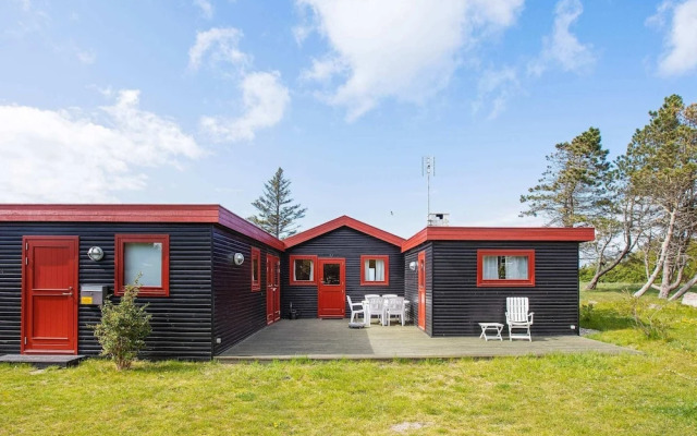 6 Person Holiday Home in Hundested