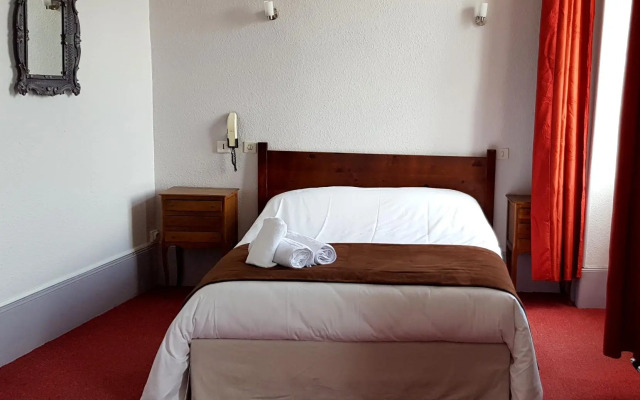 Logis Hotel le Prieure