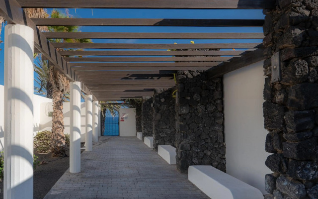 House first line of the sea