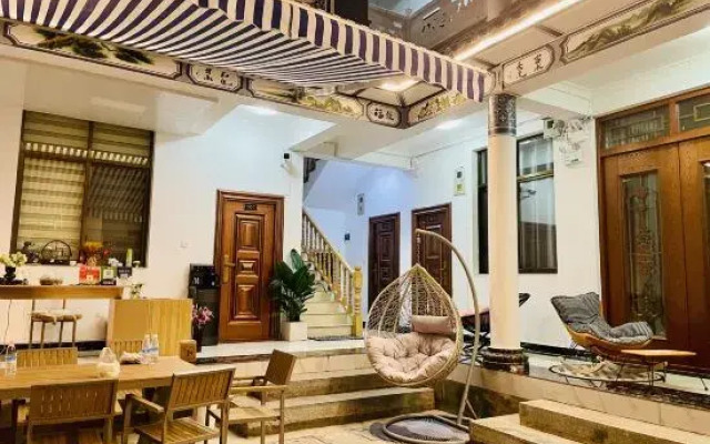 Dali Ancient City Daydream Homestay