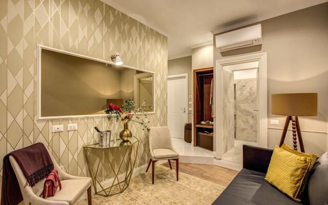 Charme Spagna Boutique Hotel