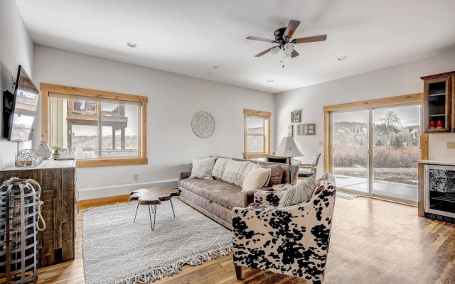 Beautiful 4BD near Winter Park HOT TUB