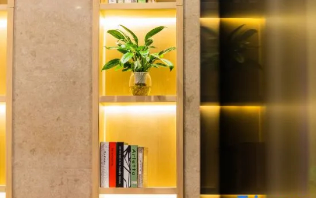 Yizhe International Hotel (Binyang Department Store)