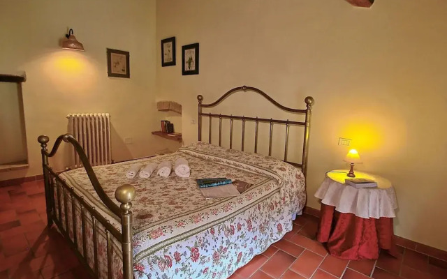 Farmhouse in Umbertide With Pool