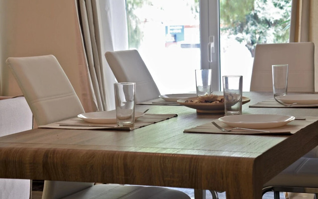 "Rolls Royce" elegant flat in P.Faliro district