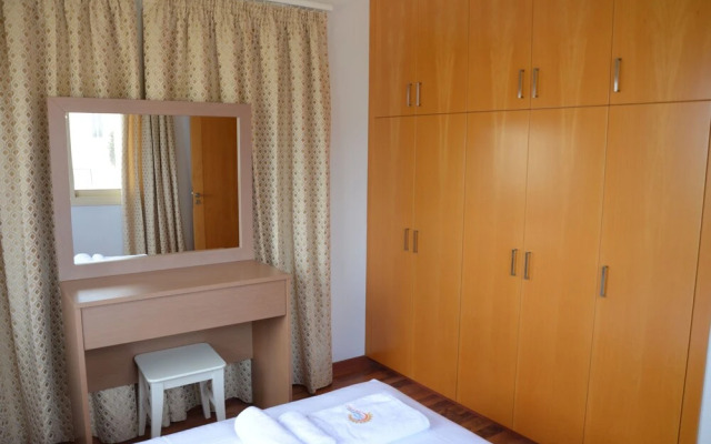 Anthorina Villa 16