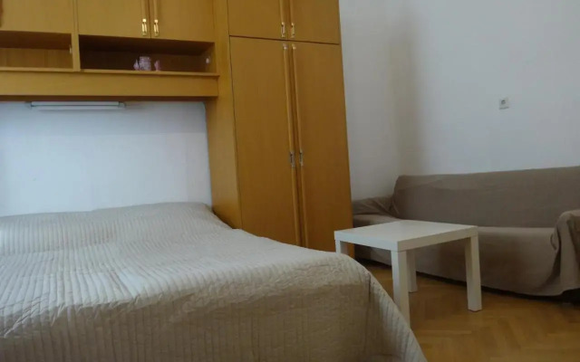 M Apartment